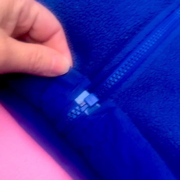 LL Bean xL reversible black blue fleece lined 24”B excellent condition - Picture 8 of 10